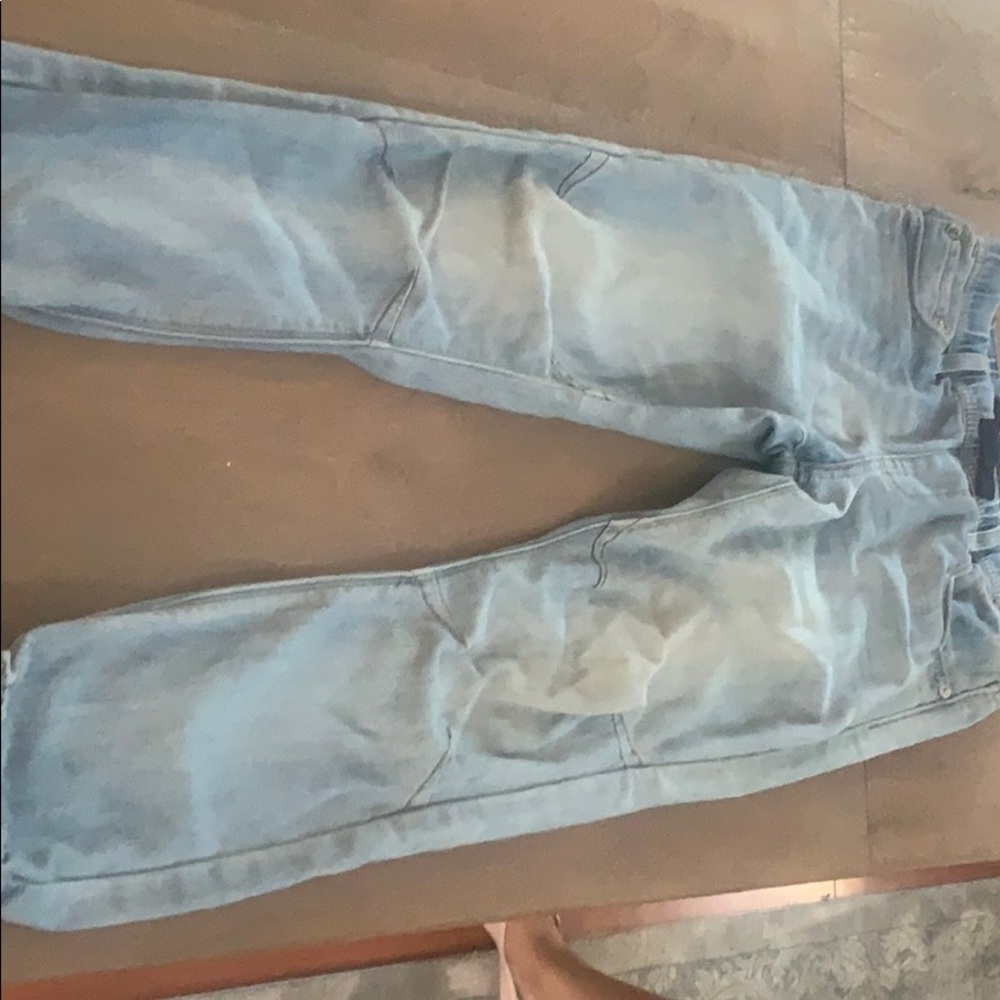 Set - Picture 3 of 3